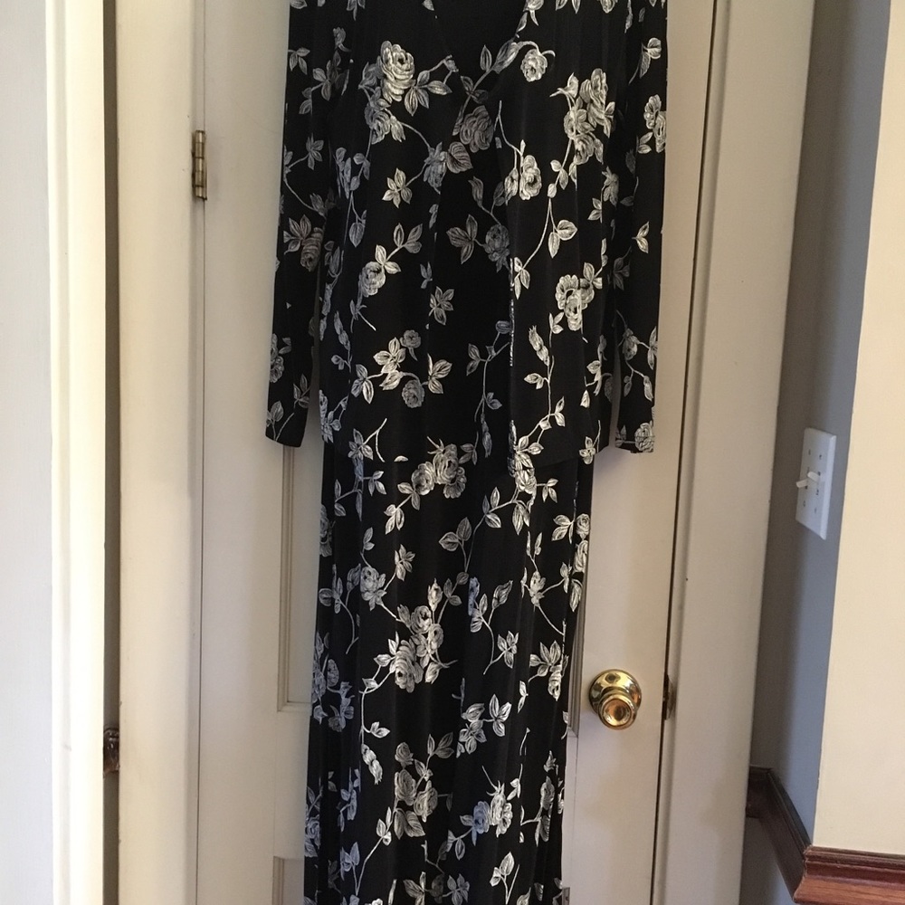 Black and white full length dress w/jacket.